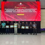 Rektor IAIN Manado Terima Penghargaan atas Dukungan dalam Pilkada Sulut 2024