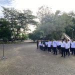 Apel Rutin Senin Pagi, Kepala Pusat Pengabdian Masyarakat Berikan Semangat Kinerja